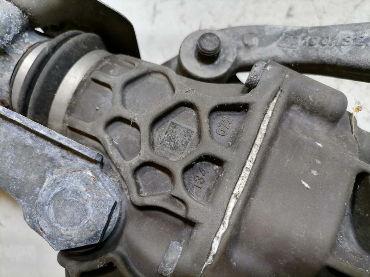 BMW 7er G70 original Hinterachslenkung 4,4 400KW Bj.2022